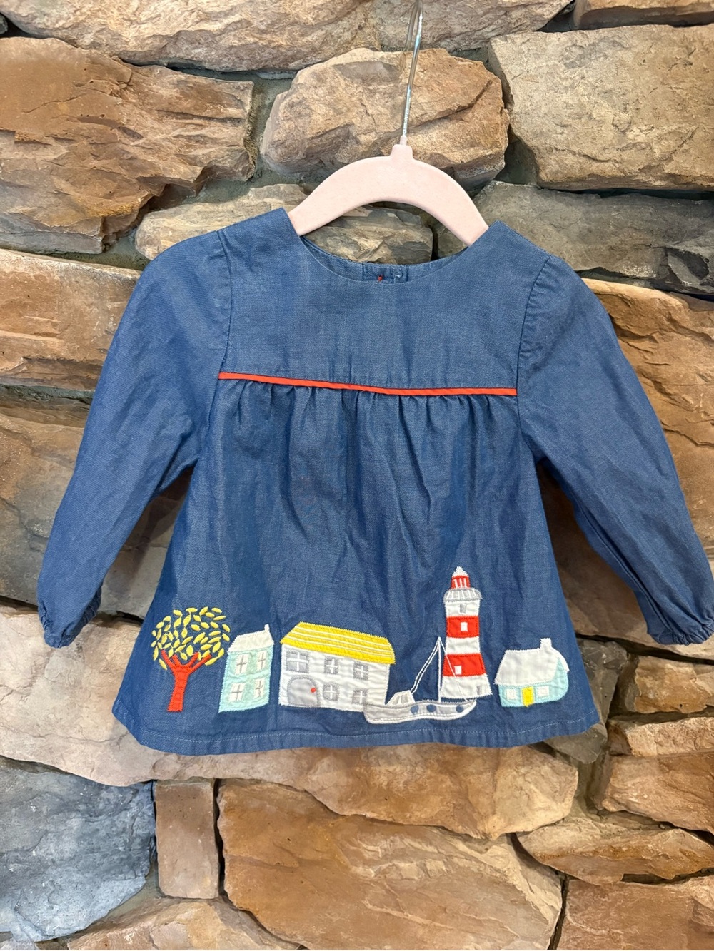 Baby Boden Blue Chambray Long-Sleeve Top with Seaside Applique